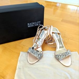 NEW Badgley Mischika Open Toe Heels